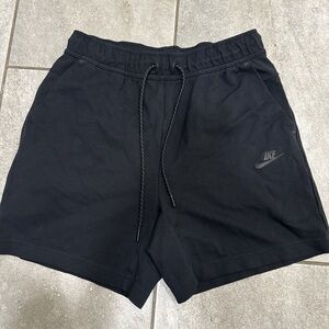 Nike tech Men's Black Shorts